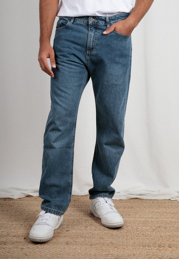 Nachhaltige Straight Fit Herrenjeans aus 100% Baumwolle in Mid Indigo