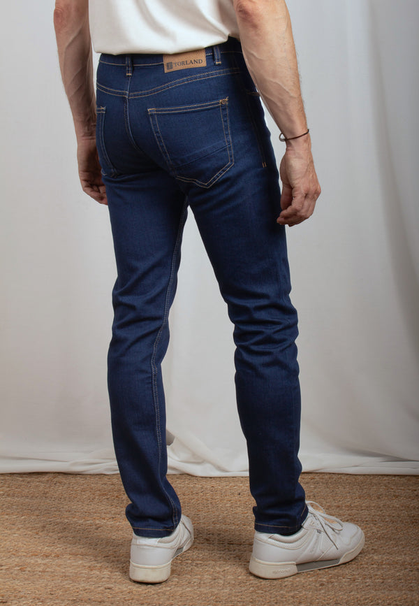 BENNY | Nachhaltige Slim Fit Herrenjeans aus Bio-Denim in Dark Wash