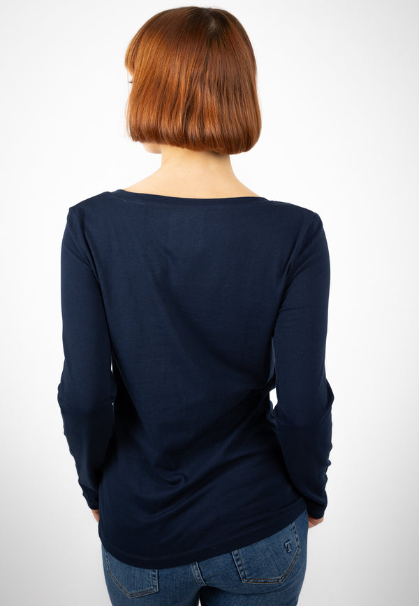 LANIA | Sustainable long sleeve for women made from 100% organic cotton